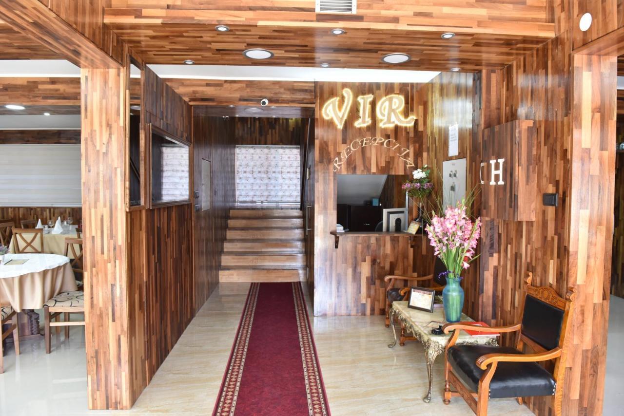 Hotel "Vir" Velika Plana Exteriér fotografie