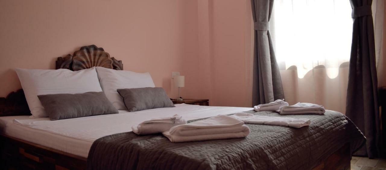 Hotel "Vir" Velika Plana Exteriér fotografie